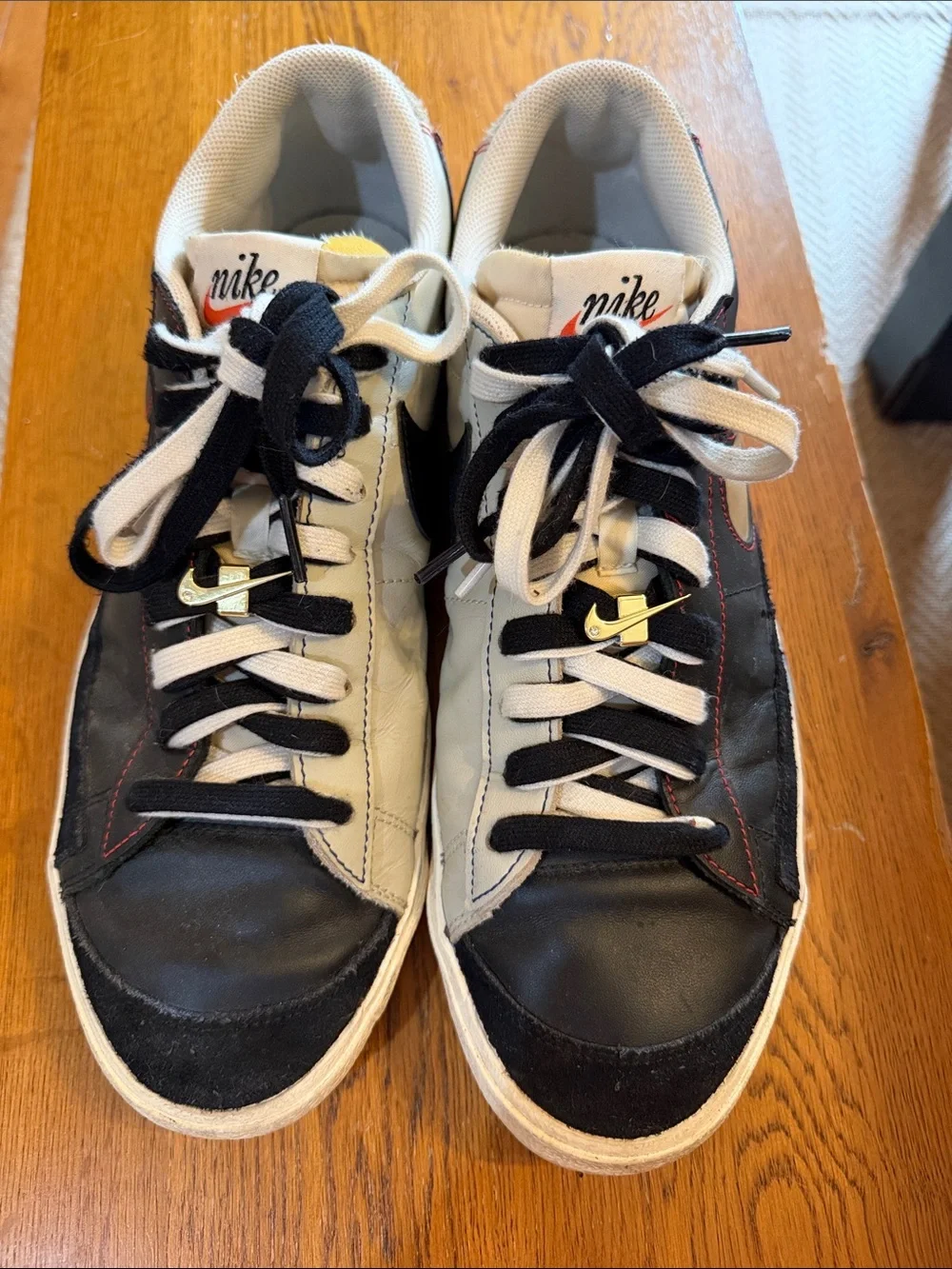 Nike Low-Top Sneakers ( Men’s)
